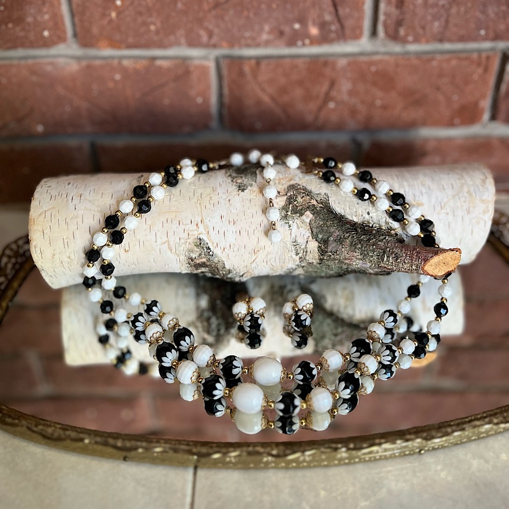 Vintage Beaded Black Gold & White Double Necklace & Clip On Earrings Set